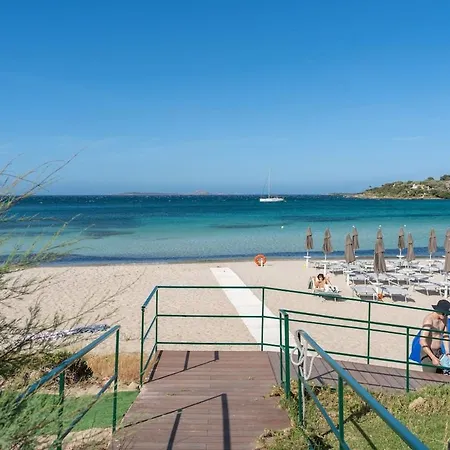 Con Piscina Mare E Giochi A 公寓 *