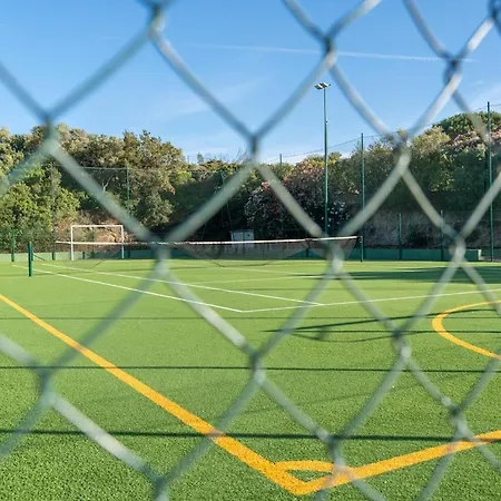 Con Piscina Mare E Giochi A Apartmán